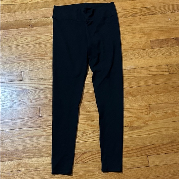 Fabletics Pants - Women’s Black Leggings Activewear